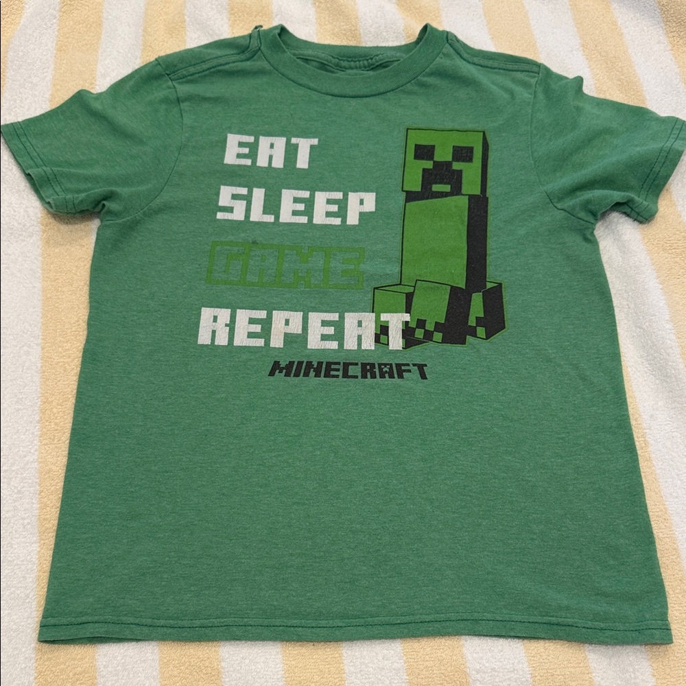 Green Minecraft Creeper T-Shirt